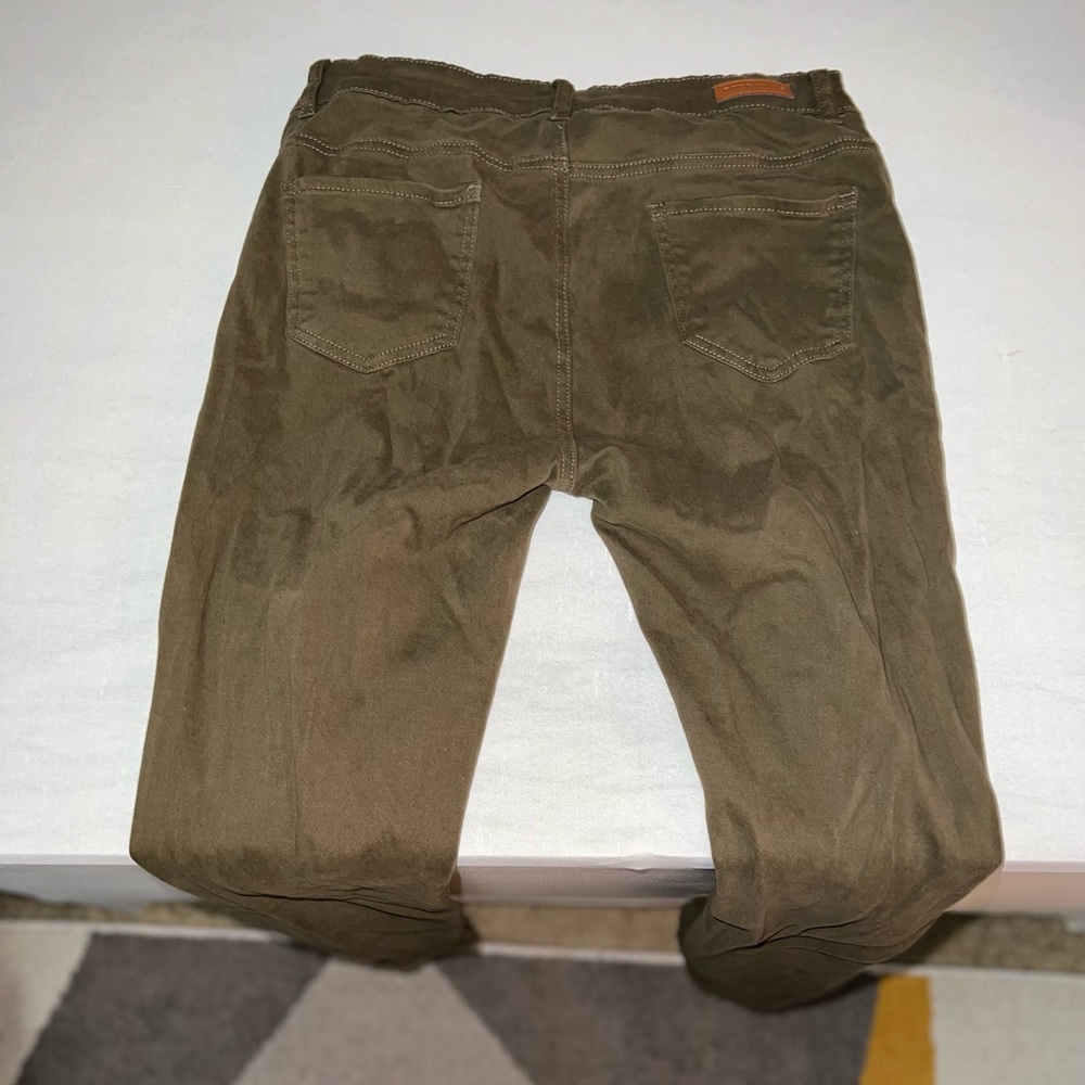 Pants - Picture 2 of 3
